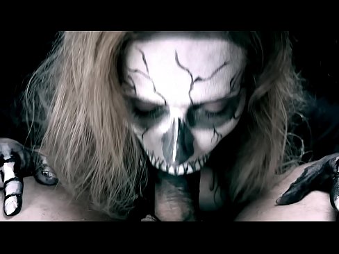 ❤️ Demon qız qara ağzı ilə xoruz əmmək və cum udmaq. ❌ Gözəl porno bizdə ☑